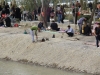 Iran - Ispahan - Vendredi dÃ©tente le long du Zayandeh rud