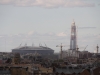 Russie - Saint-Pétersbourg - Cathédrale Saint-Pierre et Saint-Paul - Vue vers le nouveau stade et la tour Gazprom en construction